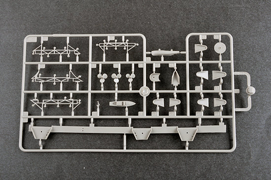 Trumpeter 05633 Aircraft Carrier Weser 1:350