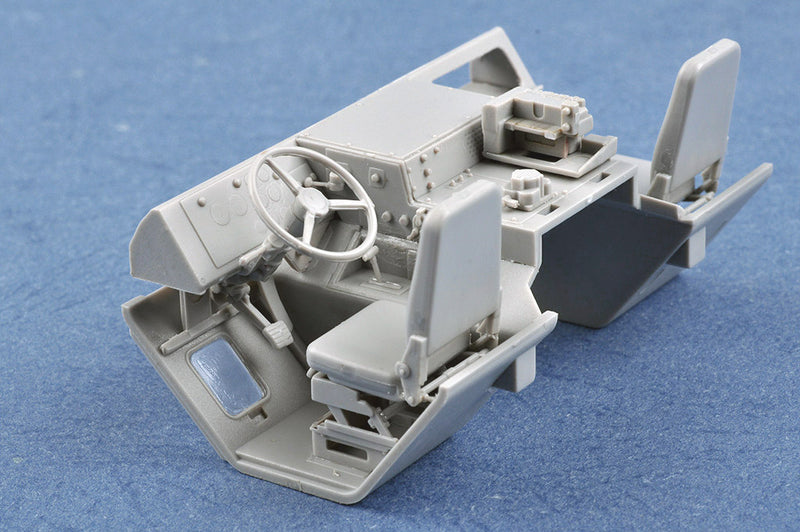 Trumpeter 01021 HEMTT M983 Tracto 1:35