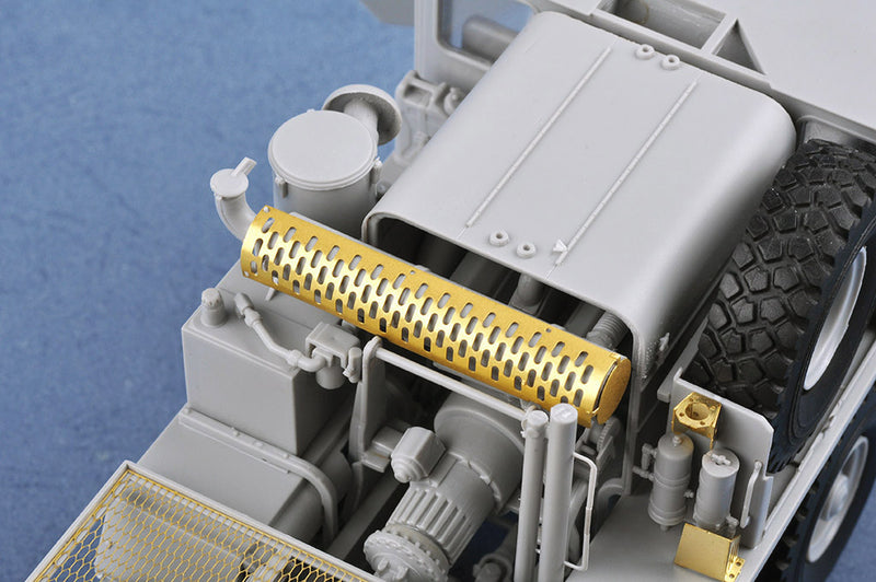 Trumpeter 01021 HEMTT M983 Tracto 1:35