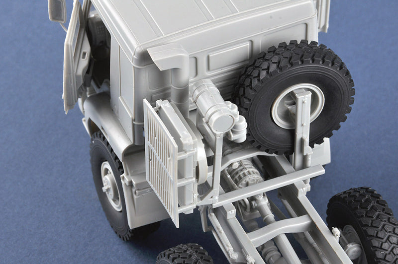 Trumpeter 01060 Russian 72V6E4 Combat Vehicle of 96K6 Pantsir -S1 ADMGS 1:35