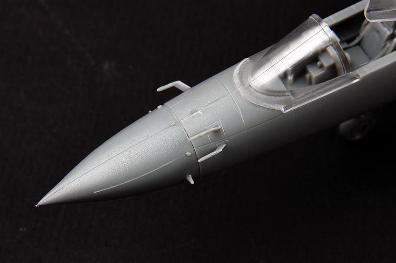 Trumpeter Chinese FC-1 Fierce Dragon (Pakistani JF-17 Thunder) 01657 1:72