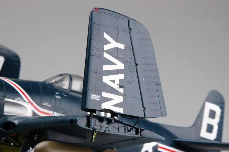 Trumpeter F8F-1 Bearcat 02247 1:32