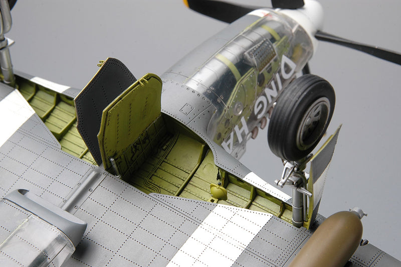 Trumpeter P-51 B Mustang 02274 1:32