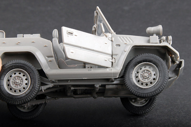 Trumpeter JSDF type 73 Light Truck[shin] 05520 1:35