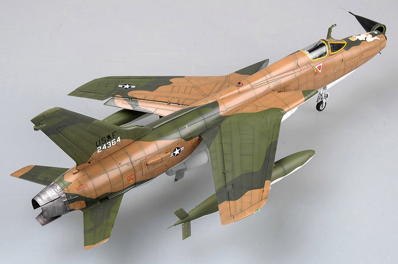 HobbyBoss F-105D Thunderchief 80332, 1:48 Scale