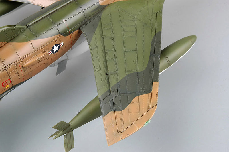 HobbyBoss F-105D Thunderchief 80332, 1:48 Scale