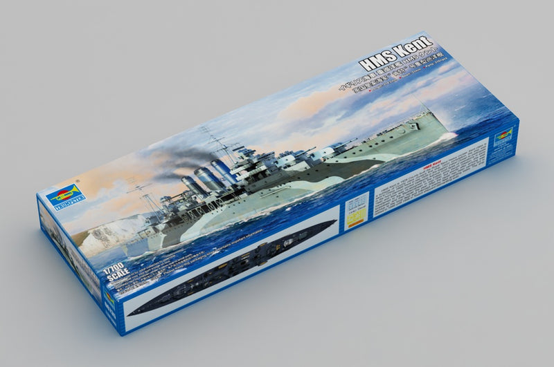 Trumpeter 06735 HMS Kent 1:700