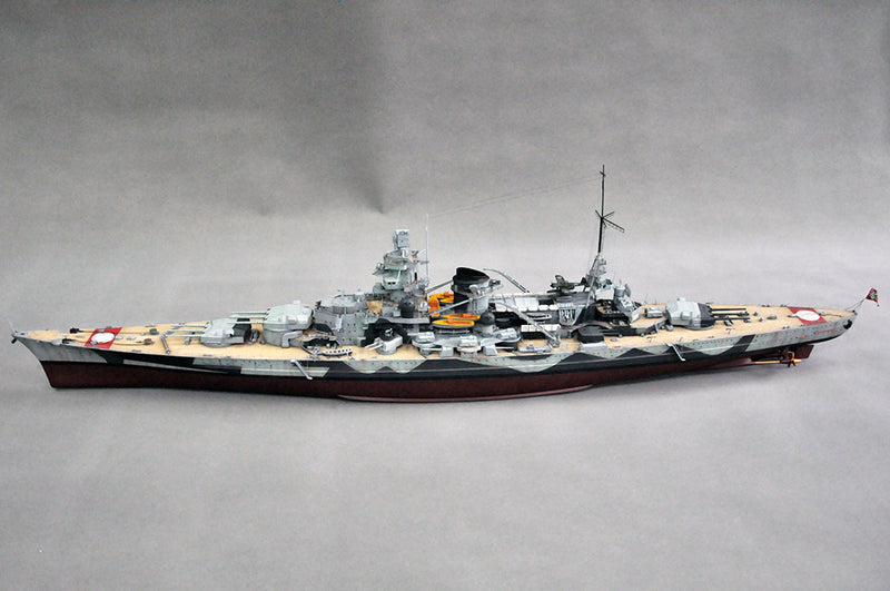 Trumpeter German Scharnhorst Battleship 03715 1:200