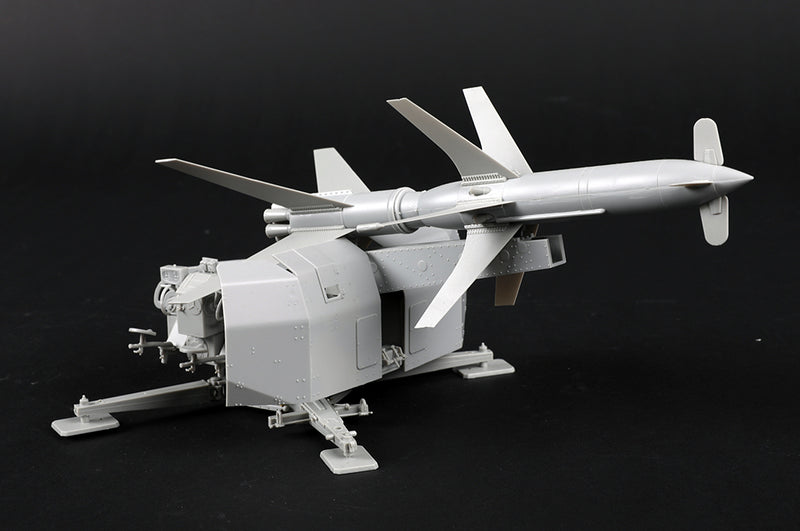 Trumpeter 02357 German Flakrakete Rheintochter I 1:35
