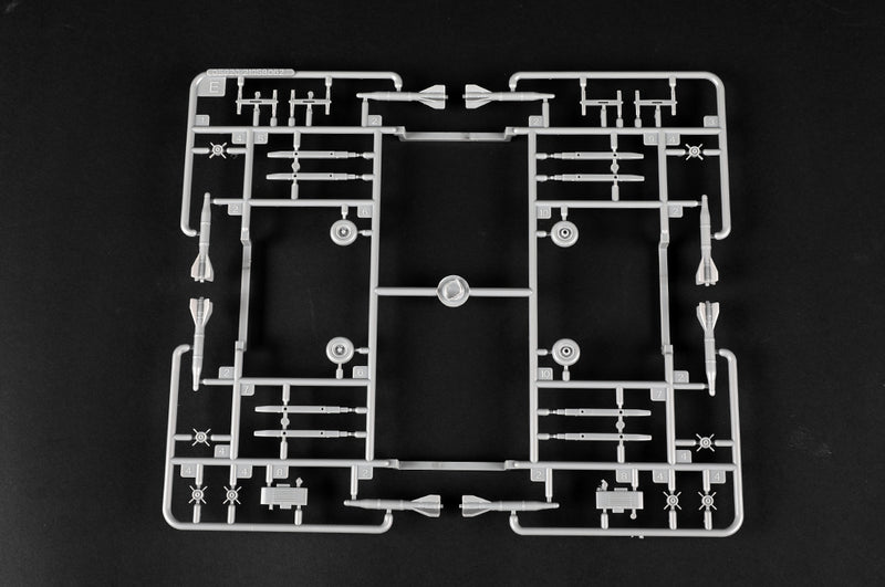 Trumpeter Chinese Z-10 Attack Helicopte 05820 1:48