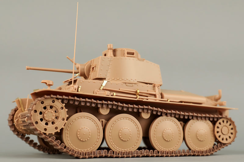 HobbyBoss Pzkpfw 38(t) Ausf.E/F 82603 1:16