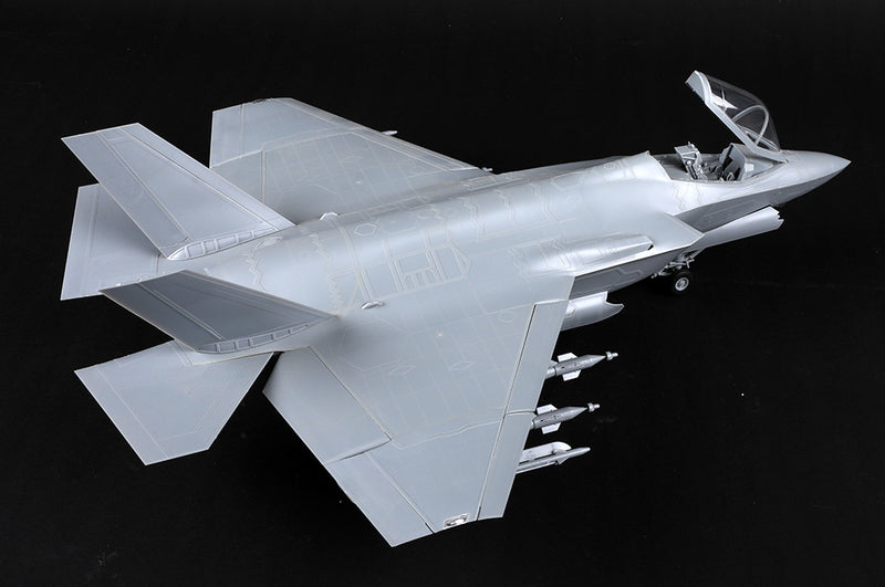 Trumpeter F-35C Lightning 03230 1:32