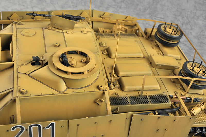 Trumpeter StuG.III Ausf.G Late Production(2in1) 00947 1:16