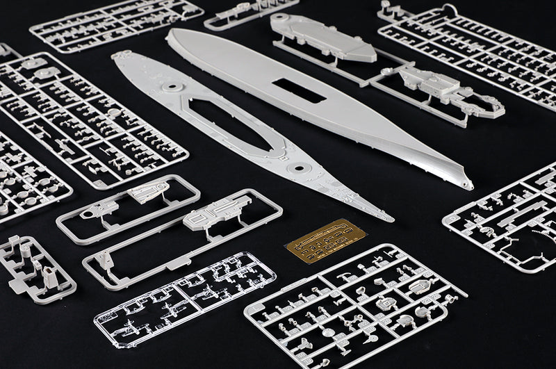 Trumpeter USS Missouri BB-63 06748 1:700