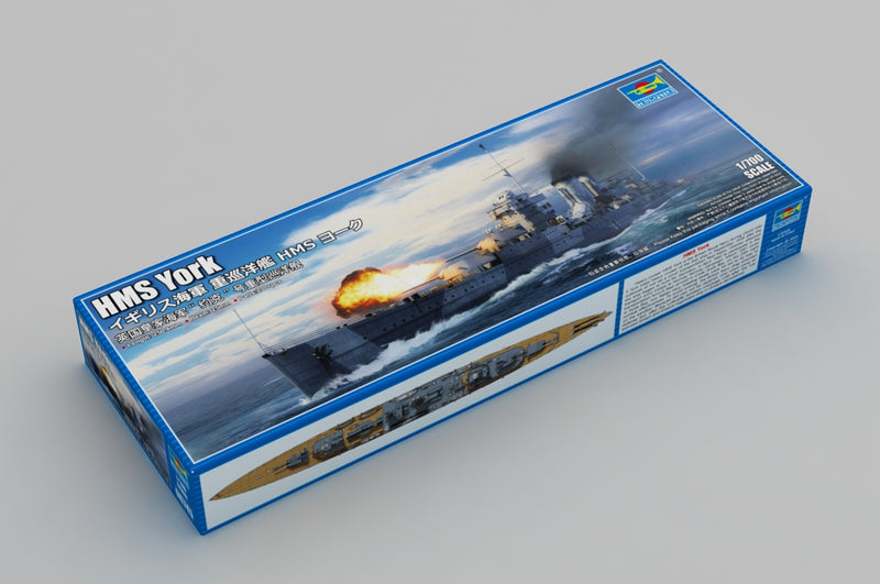 Trumpeter Models 6745 HMS York British Heavy Cruiser 1:700