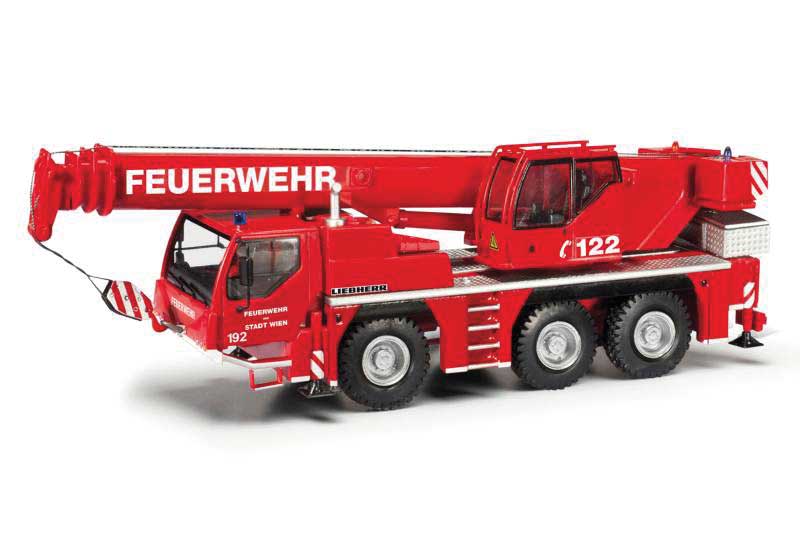 PREORDER Herpa Models 098083 HO Liebherr LTM 1045 Mobile Crane - Assembled -- Fire Department (red, white, German Lettering)