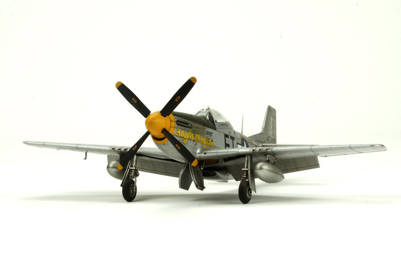 Meng-Model LS-009 NORTH AMERICAN P-51D MUSTANG  1:48