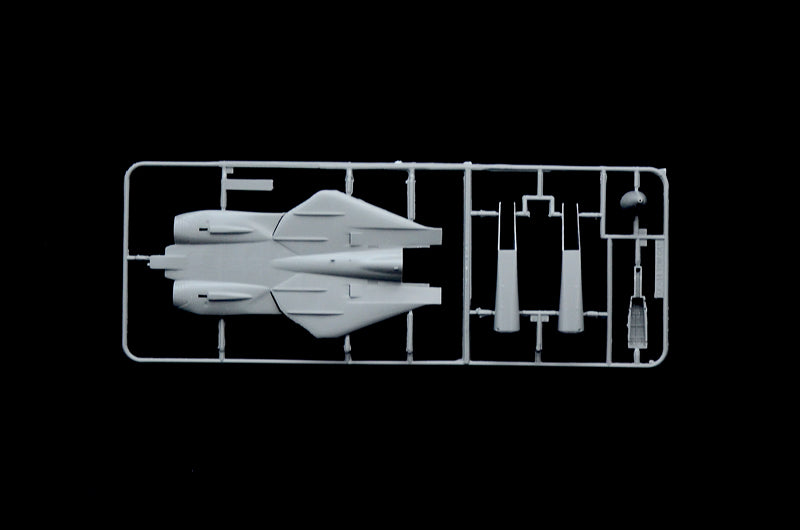 Italeri 1414 - SCALE 1 : 72 F-14A TOMCAT