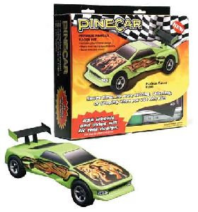 PineCar 3945 Furious Racer Premium Racer Kit