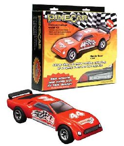 PineCar 3948 Muscle Racer Premium Racer Kit