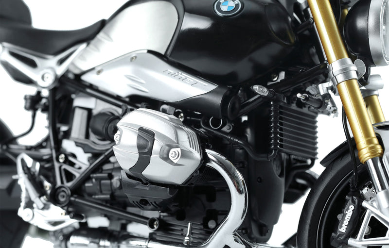 Meng-Model MT-003s BMW R nineT (PRE-COLORED EDITION) 1:9