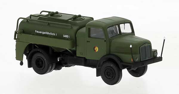 Brekina Automodelle 71477 1960 IFA S 4000 Tank Truck - Assembled -- NVA (green, German Lettering), HO Scale