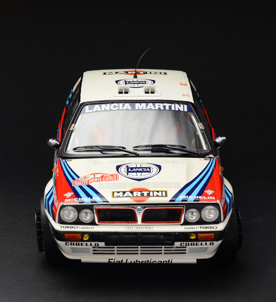 Italeri 4709 - SCALE 1 : 12 Lancia Delta HF integrale 16v