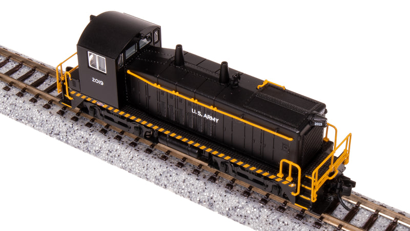 BLI 7527 EMD SW8, USAX 2034, Black w/ "US ARMY", Paragon4 Sound/DC/DCC, N (NP)