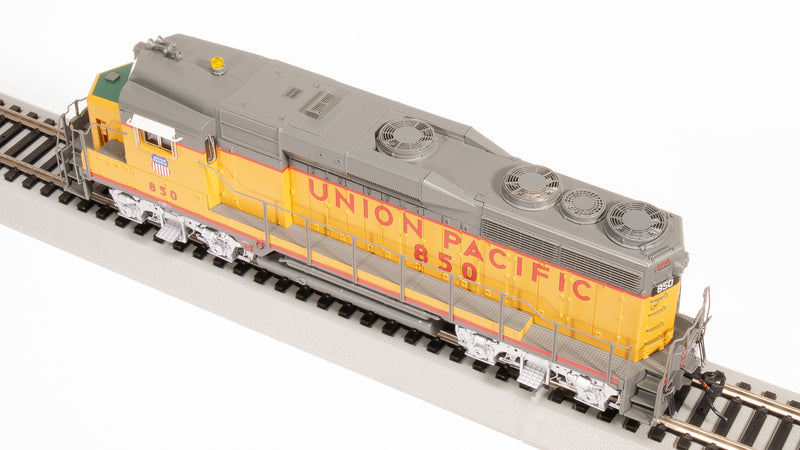 BLI 7582 EMD GP30, UP 850, UP Shield on Cab, Paragon4 Sound/DC/DCC, HO Scale