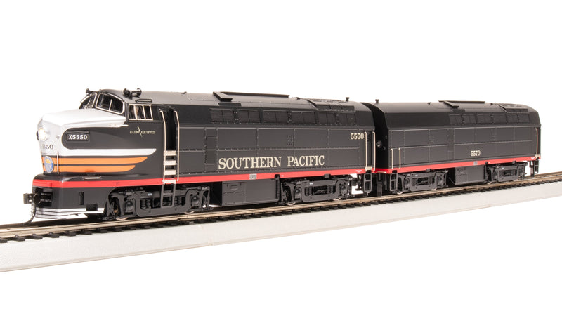 BLI 7708 RF-16 Sharknose A/B, SP 5550/5570, Black Widow Scheme, A-unit Paragon4 Sound/DC/DCC, Unpowered B, HO (Fantasy Paint Scheme)