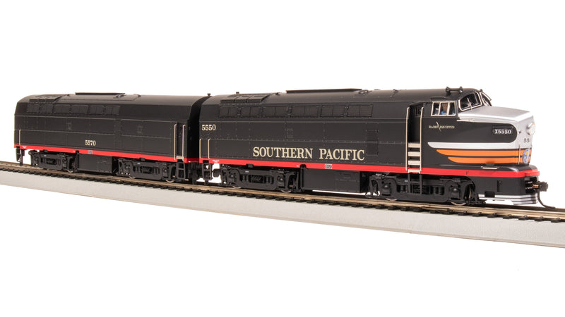 BLI 7708 RF-16 Sharknose A/B, SP 5550/5570, Black Widow Scheme, A-unit Paragon4 Sound/DC/DCC, Unpowered B, HO (Fantasy Paint Scheme)