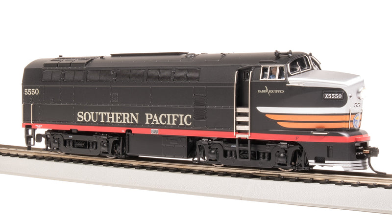 BLI 7708 RF-16 Sharknose A/B, SP 5550/5570, Black Widow Scheme, A-unit Paragon4 Sound/DC/DCC, Unpowered B, HO (Fantasy Paint Scheme)