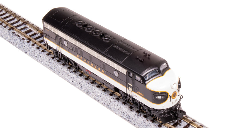 BLI 9064 EMD F3A, SOU 4185, Tuxedo Scheme, No-Sound / DCC-Ready, N