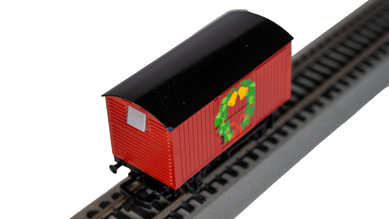 Bachmann HO 77415 12-Ton Van, Christmas Wreath (Thomas and Friends Series)