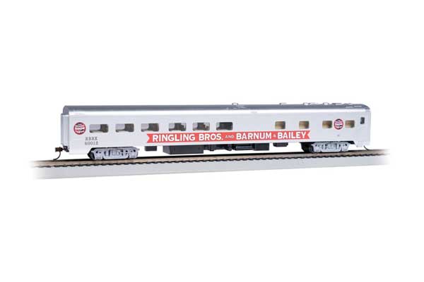 Bachmann 14807 85' Smooth-Side Diner w/Lights - Ready to Run -- Ringling Bros. and Barnum & Bailey