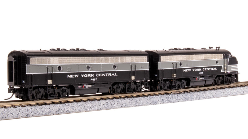 BLI 7757 EMD F7 AB, NYC 1653/2425, Full Lightning Stripes, A-unit Paragon4 Sound/DC/DCC, Unpowered B, N