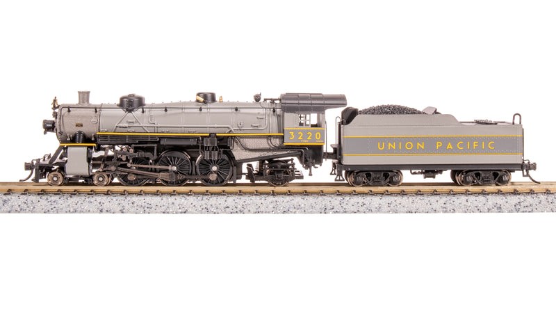 BLI 8014 Light Pacific 4-6-2, UP 3220, Two-tone Gray w/ Yellow, Paragon4 Sound/DC/DCC, N (NP)