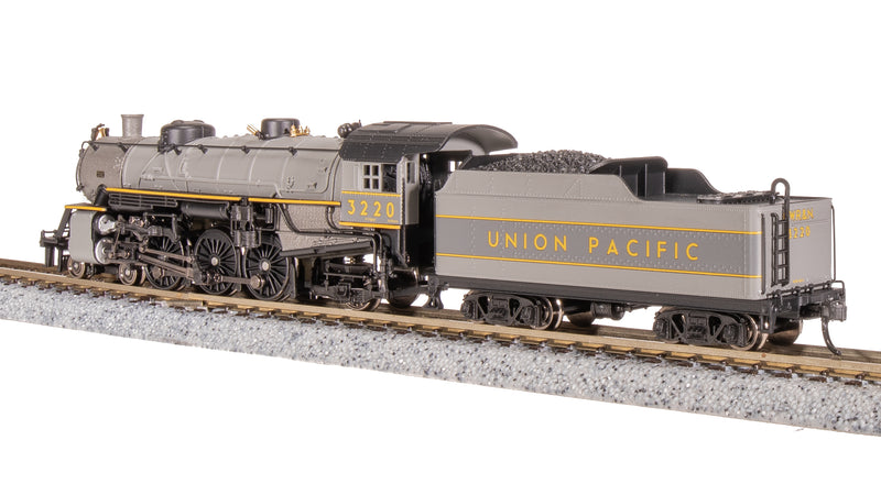 BLI 8014 Light Pacific 4-6-2, UP 3220, Two-tone Gray w/ Yellow, Paragon4 Sound/DC/DCC, N (NP)