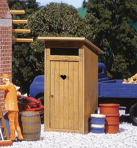 Pola 333215 Wood Outhouse