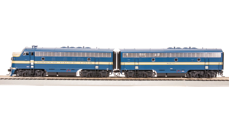 BLI 8194 EMD F7 A/B, MP 587/587B, Eagle Scheme, A-unit Paragon4 Sound/DC/DCC, Unpowered B, HO