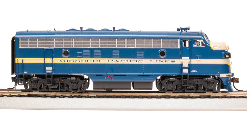 BLI 8207 EMD F7A, MP 586, Eagle Scheme, Paragon4 Sound/DC/DCC, HO