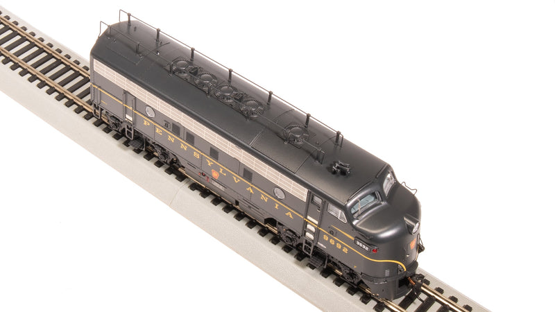 BLI 8208 EMD F7A, PRR 9699A, DGLE Single Stripe, Paragon4 Sound/DC/DCC, HO