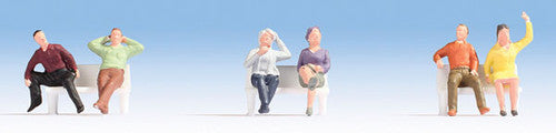 Noch HO 18132 Sitting People with o Bench