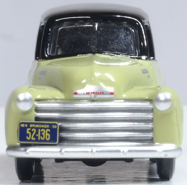 Oxford Diecast 87CV50004 1950 Chevrolet 3100 Van - Assembled -- Specialty Foods (khaki, black), HO