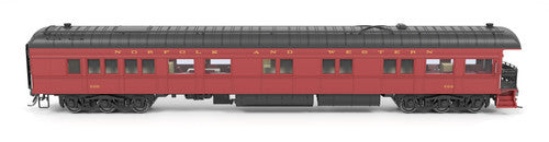 Broadway Limited Imports HO 8954 Heavyweight Business Car Observation, Norfolk & Western