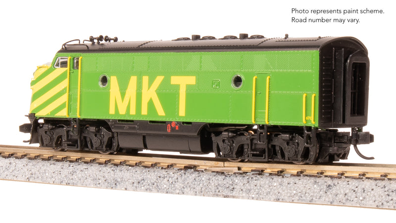 WalthersProto 920-9214 HO 85' ACF Observation Dome Lounge - Ready to Run - Standard - Union Pacific(R) (Armour Yellow, gray, Challenger Tail Sign)
