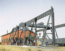 Walthers Cornerstone HO 933-3102 Overhead Traveling Crane Kit