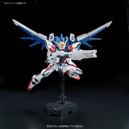 Bandai  2340121 Gundam Build Fighters Gundam Build Strike Real Grade 1:144 Scale Model Kit