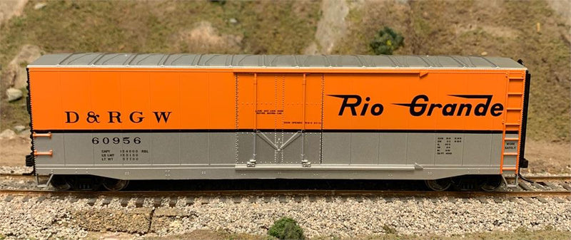 RIVAROSSI HR6583C HO 50' PLUG-DOOR BOXCAR NO ROOFWALK DENVER & RIO GRANDE WESTERN