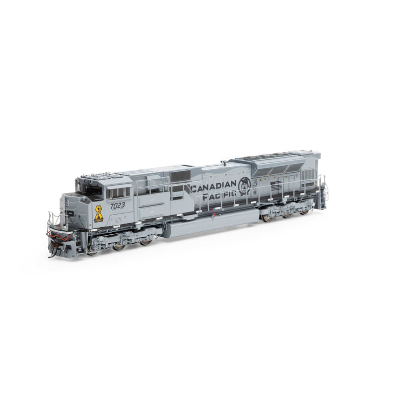 Athearn Genesis ATHG75854 HO EMD SD70ACU Locomotive with DCC & Sound, CPR / Military